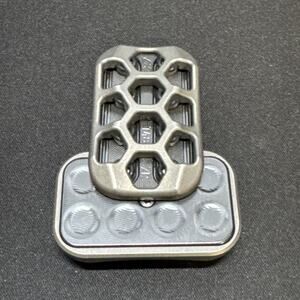 🔥Magnus Toad HEX Titanium SW w/ T48 Zirconium Plates Plates 3-Click Slider🔥